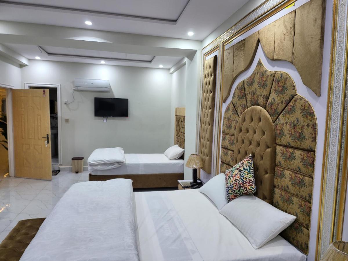 Relax Inn Lahore Exteriör bild
